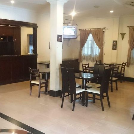 מדאן Hotel Citi International Palang Merah מראה חיצוני תמונה