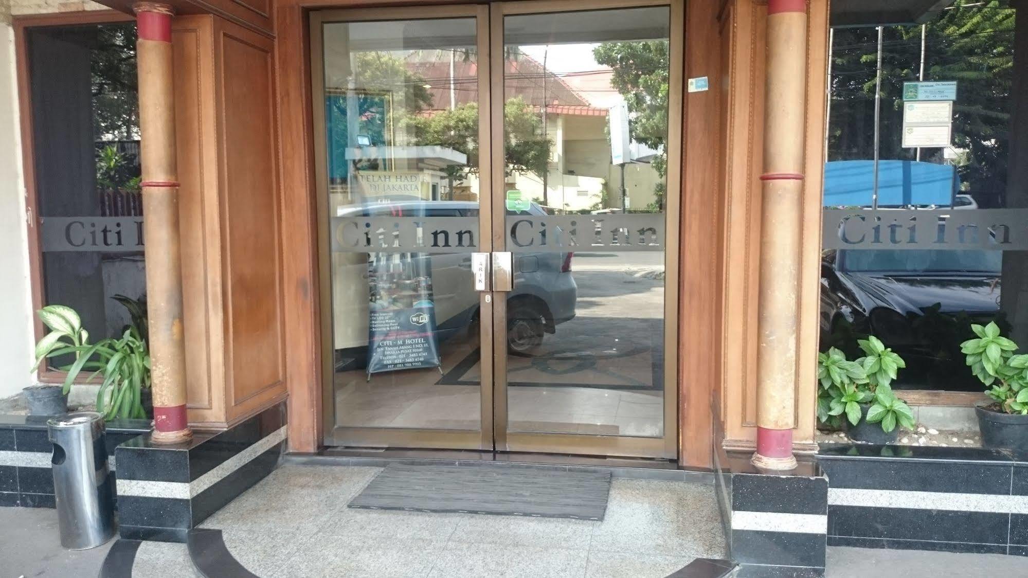 מדאן Hotel Citi International Palang Merah מראה חיצוני תמונה