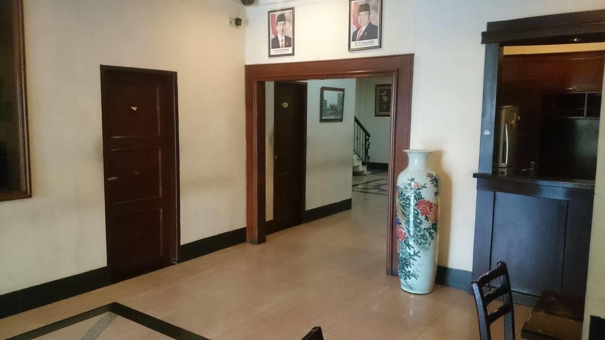 מדאן Hotel Citi International Palang Merah מראה חיצוני תמונה
