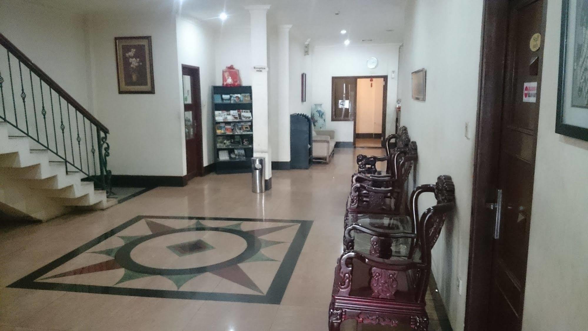 מדאן Hotel Citi International Palang Merah מראה חיצוני תמונה