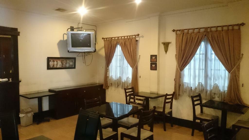 מדאן Hotel Citi International Palang Merah מראה חיצוני תמונה